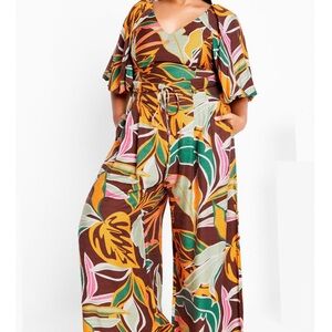 City Chic printed flutter sleeve top